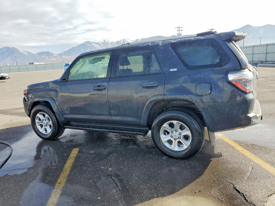 Photo 2 from auction – 2024 TOYOTA 4RUNNER with VIN JTEMU5JR5R6248346