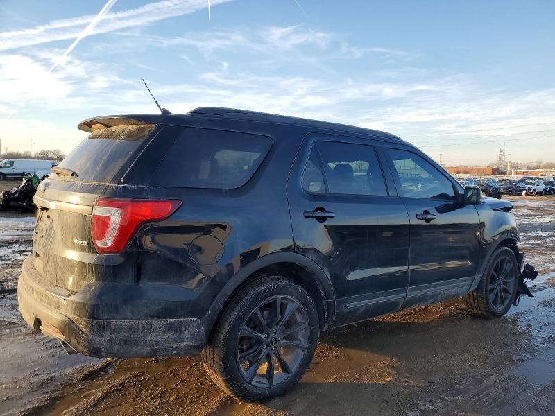 Photo 3 from auction – 2018 FORD EXPLORER with VIN 1FM5K8D86JGA13984