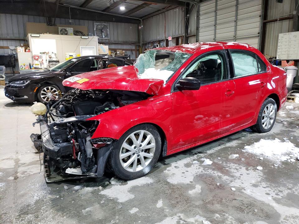 Снимка 1 от търг – 2015 VOLKSWAGEN JETTA с VIN 3VWD17AJ5FM212524