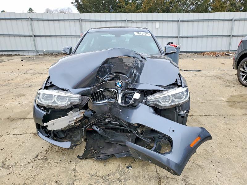 Photo 5 from auction – 2017 BMW 330 XI with VIN WBA8D9G30HNU64784