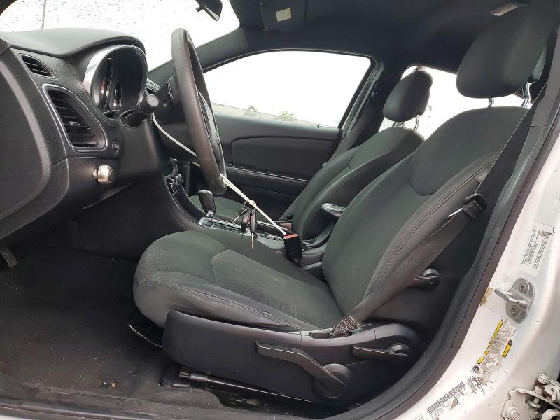 Photo 7 from auction – 2012 CHRYSLER 200 with VIN 1C3CCBAB1CN108400