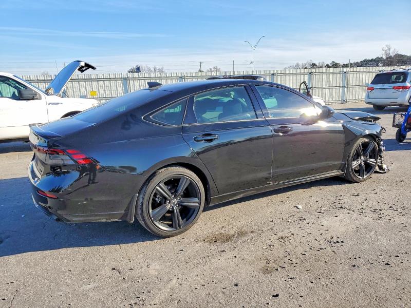 Photo 3 from auction – 2024 HONDA ACCORD with VIN 1HGCY2F75RA005371