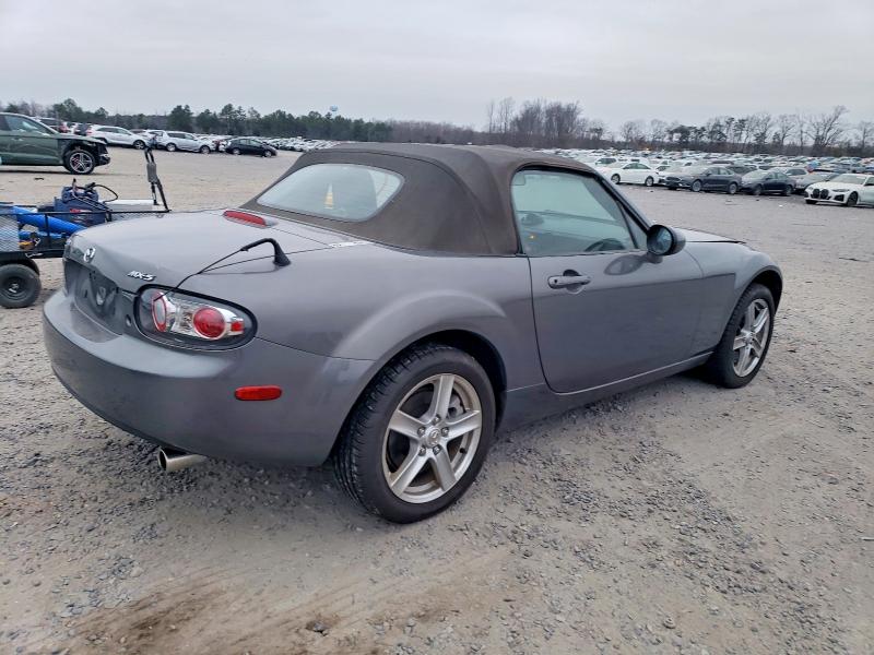 Photo 3 from auction – 2006 MAZDA MX-5 MIATA with VIN JM1NC25F660109626