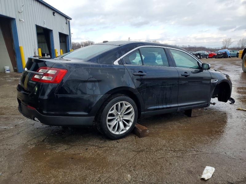 Photo 3 from auction – 2017 FORD TAURUS with VIN 1FAHP2F84HG120061