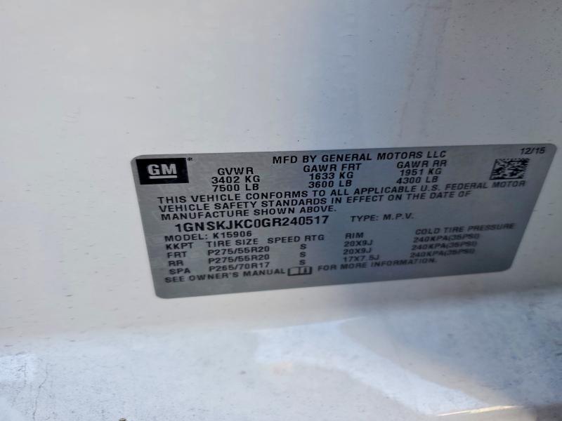 Photo 14 from auction – 2016 CHEVROLET SUBURBAN with VIN 1GNSKJKC0GR240517