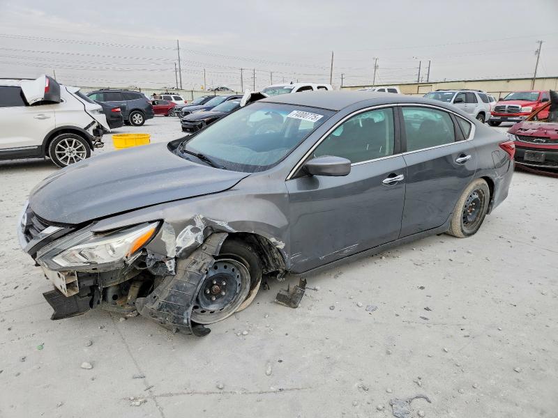 NISSAN ALTIMA 2018 with VIN 1N4AL3AP4JC137716 - Photo from auction