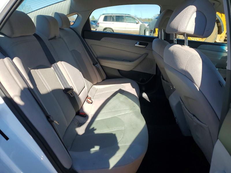 Photo 10 from auction – 2015 HYUNDAI SONATA SE with VIN 5NPE24AF2FH182869