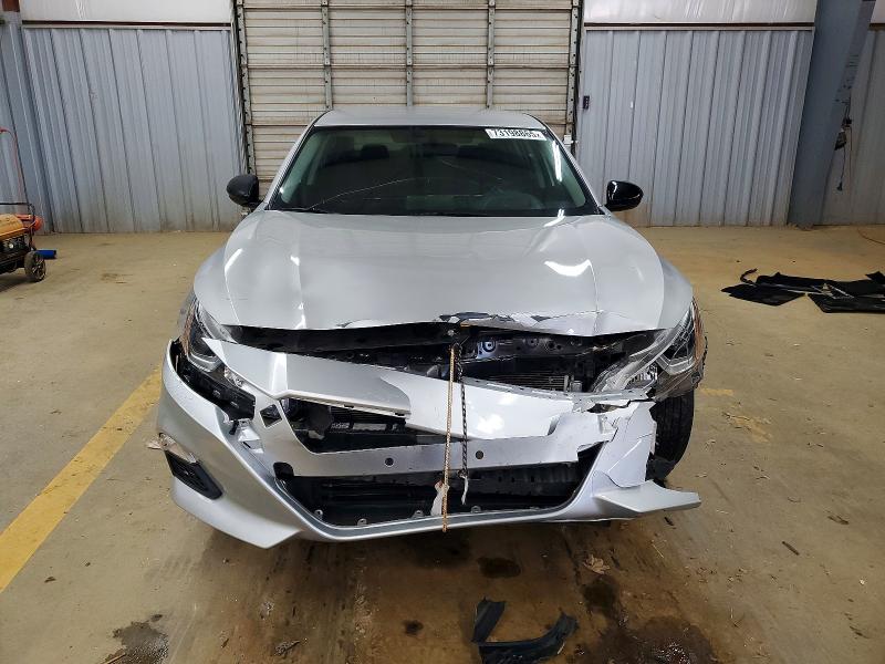 Photo 5 from auction – 2020 NISSAN ALTIMA with VIN 1N4BL4BV6LC270519