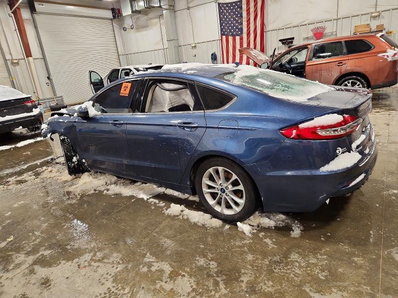 Photo 2 from auction – 2019 FORD FUSION with VIN 3FA6P0HD8KR129299
