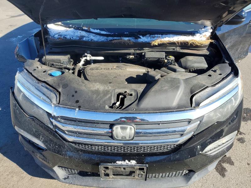 Photo 11 from auction – 2016 HONDA PILOT EXL with VIN 5FNYF6H68GB110156