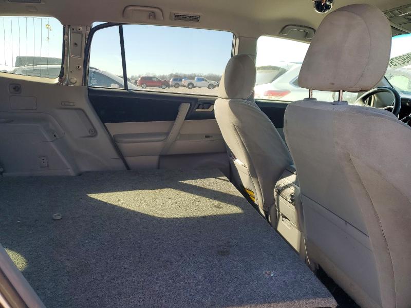 Photo 11 from auction – 2011 TOYOTA HIGHLANDER with VIN JTEBC3EHXB2003815