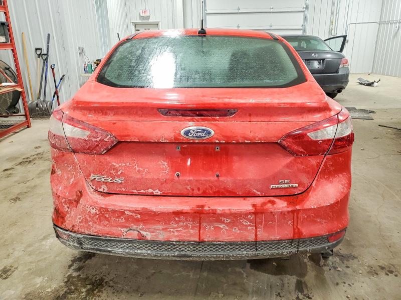 Photo 6 from auction – 2014 FORD FOCUS SE with VIN 1FADP3F21EL332595