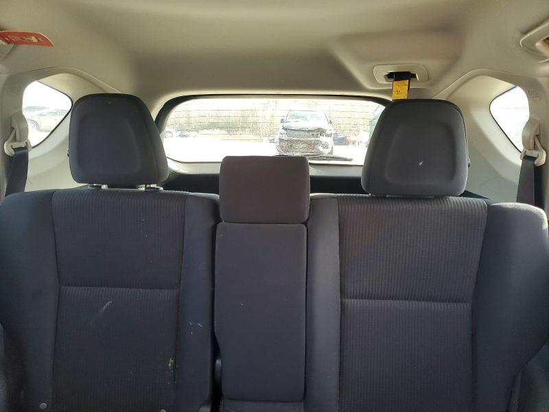 Photo 10 from auction – 2018 TOYOTA RAV4 with VIN JTMBFREV8JJ748605