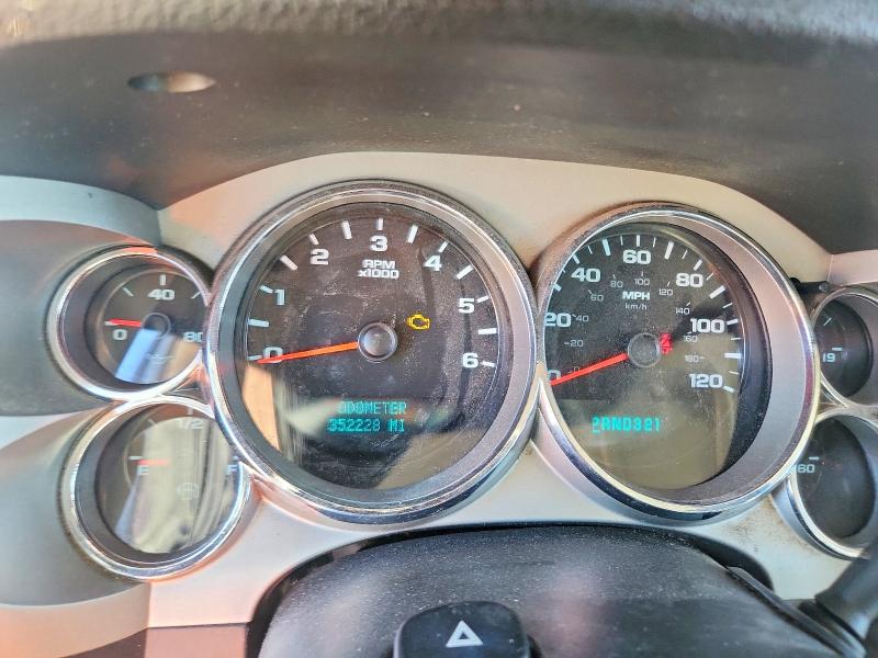 Photo 9 from auction – 2008 CHEVROLET SILVERADO with VIN 2GCEK13C881273098