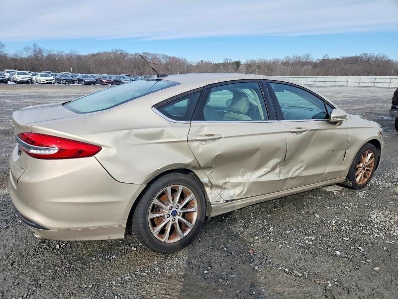 Photo 3 from auction – 2017 FORD FUSION with VIN 3FA6P0H73HR370139
