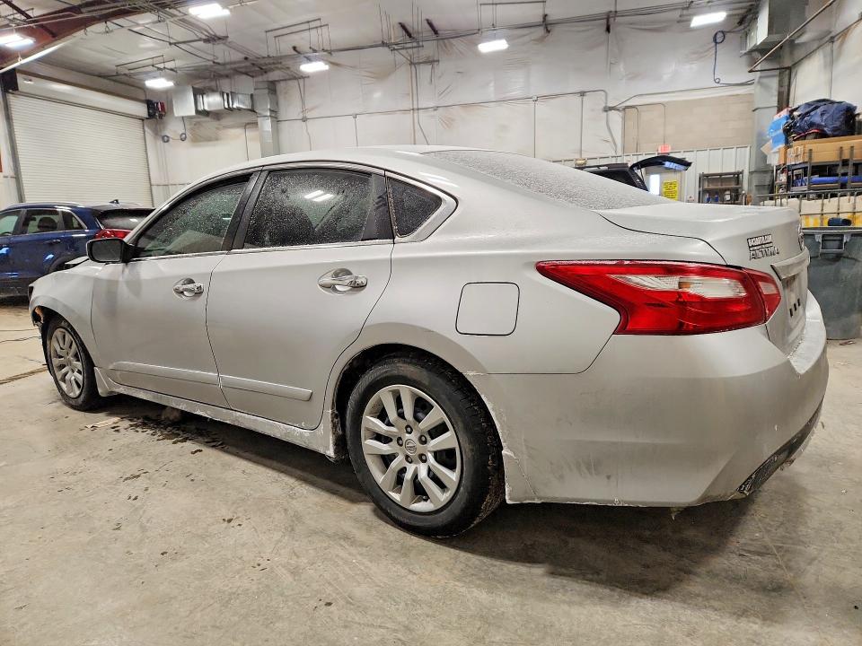 Photo 2 from auction – 2017 NISS ALTIMA with VIN 1N4AL3AP0HN311330