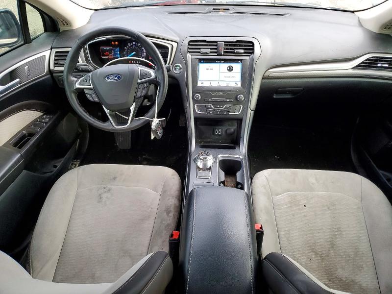 Photo 8 from auction – 2019 FORD FUSION SE with VIN 3FA6P0HD7KR162343