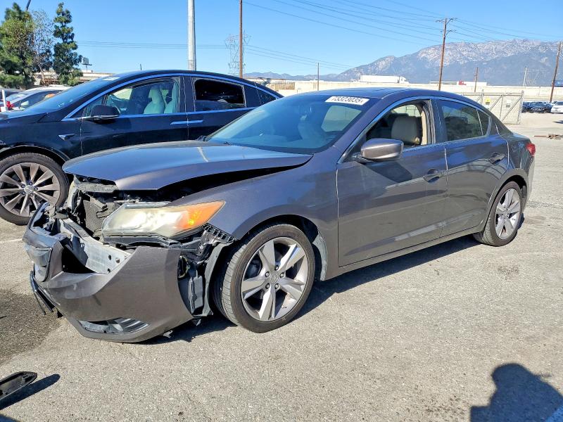 ACURA ILX 2013 مع رقم تعريف المركبة 19VDE1F57DE021946 - صورة من المزاد