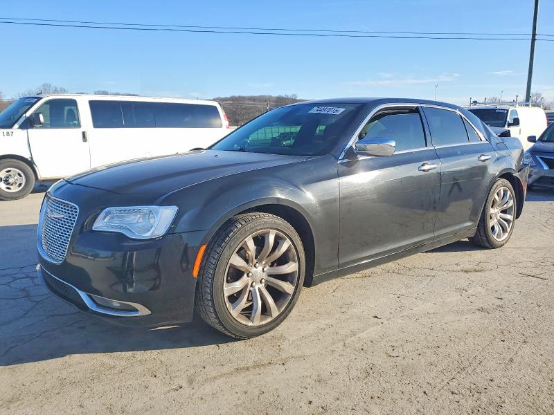 CHRYSLER 300 LIMITE 2018 with VIN 2C3CCAEGXJH123290 - Photo from auction