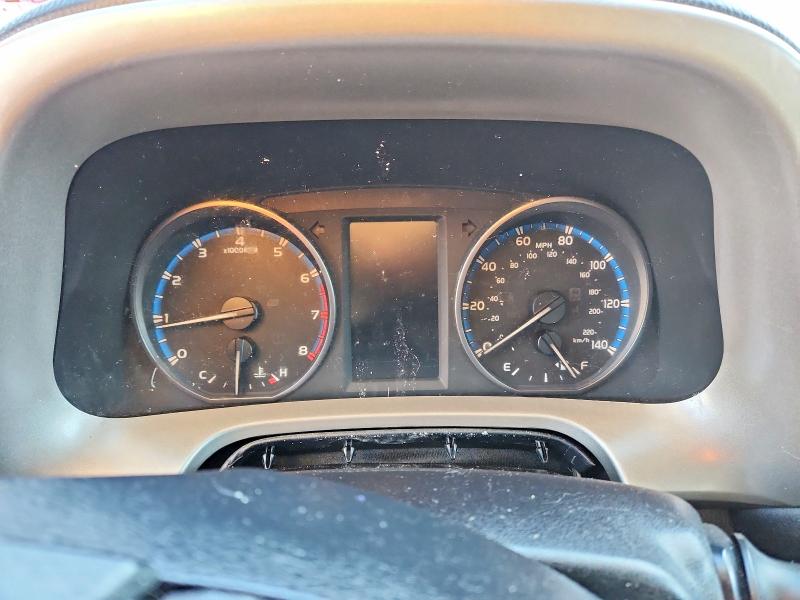 Photo 9 from auction – 2017 TOYOTA RAV4 XLE with VIN 2T3RFREV1HW670047