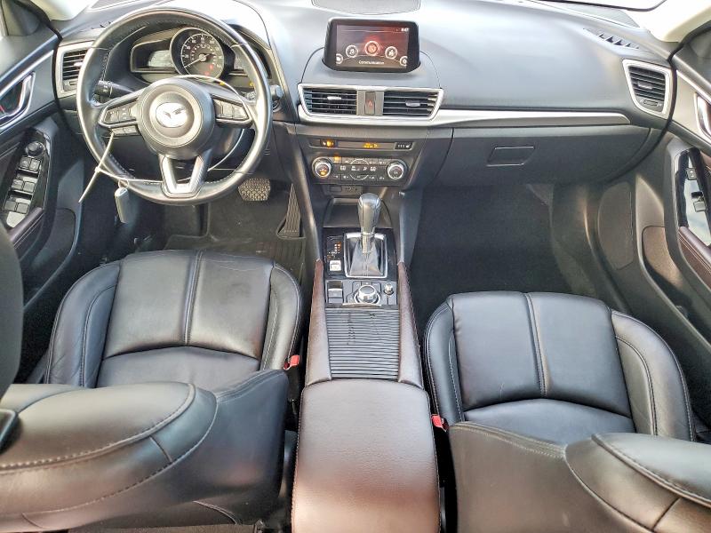 Photo 8 from auction – 2018 MAZDA 3 TOURING with VIN 3MZBN1V33JM267194