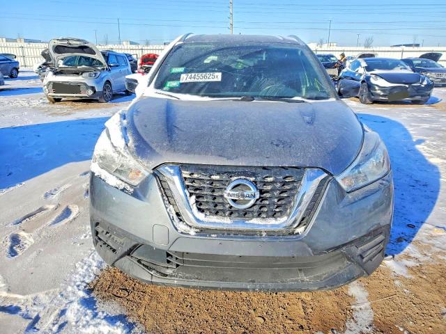 Photo 5 from auction – 2019 NISSAN KICKS with VIN 3N1CP5CU2KL541810