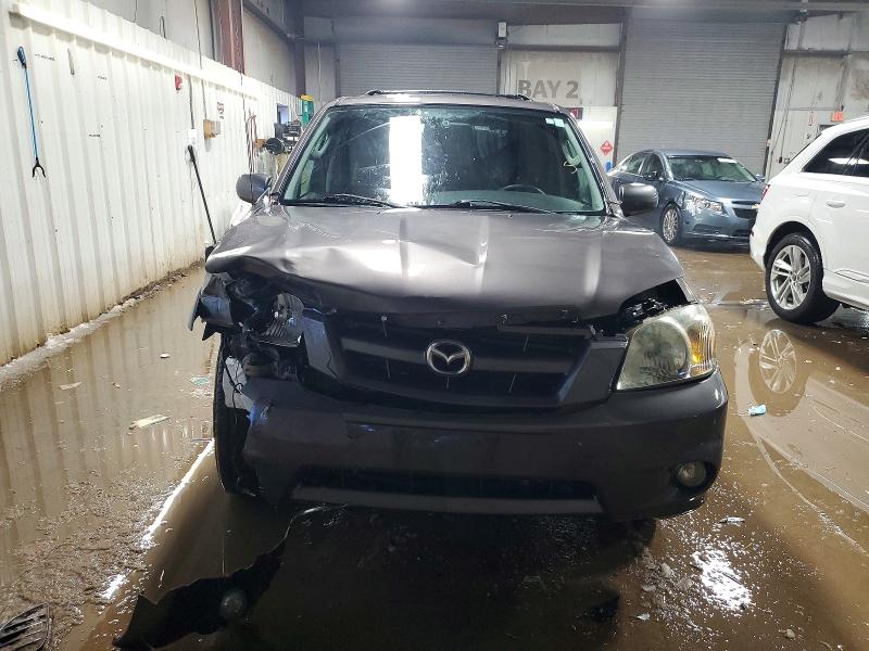 Photo 5 from auction – 2005 MAZDA TRIBUTE S with VIN 4F2YZ04105KM45569