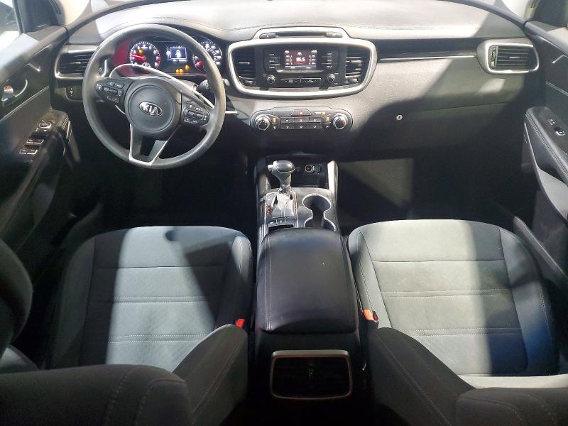 Photo 8 from auction – 2016 KIA SORENTO LX with VIN 5XYPGDA52GG175978