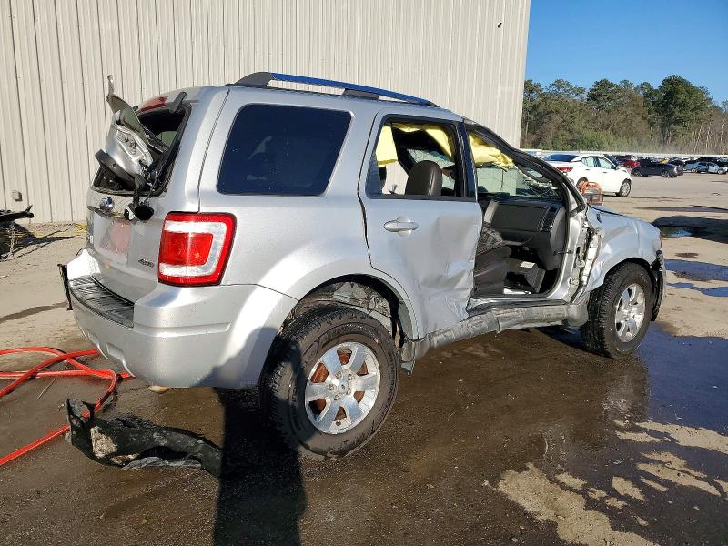 Photo 3 from auction – 2009 FORD ESCAPE with VIN 1FMCU94G69KB96780