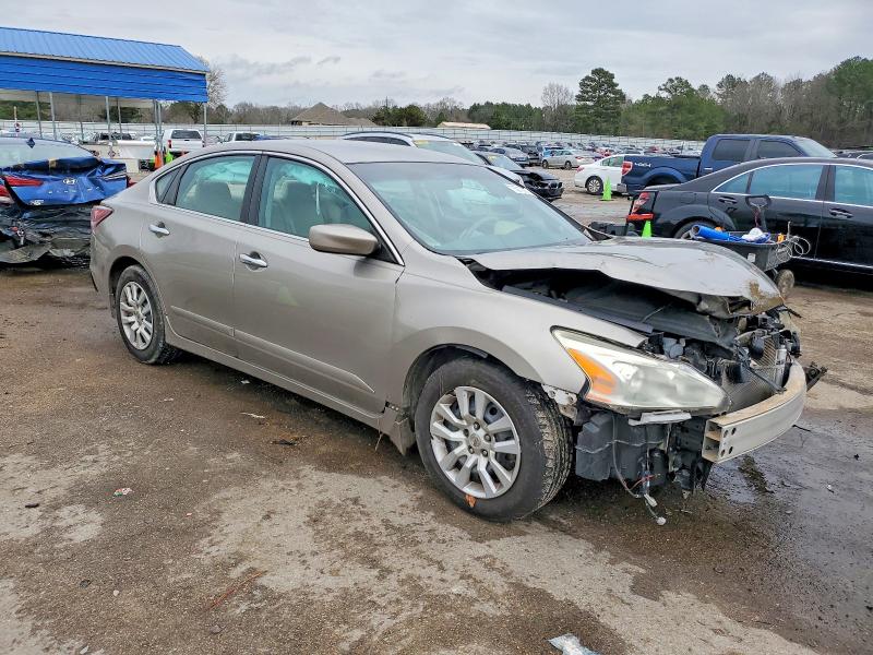 Photo 4 from auction – 2015 NISSAN ALTIMA 2.5 with VIN 1N4AL3AP8FC476907