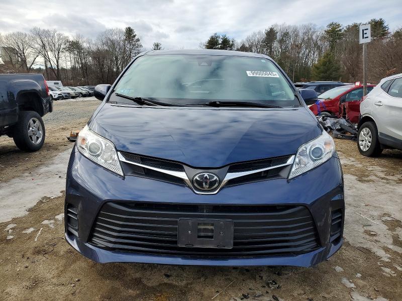 Photo 5 from auction – 2019 TOYOTA SIENNA with VIN 5TDKZ3DC4KS966842