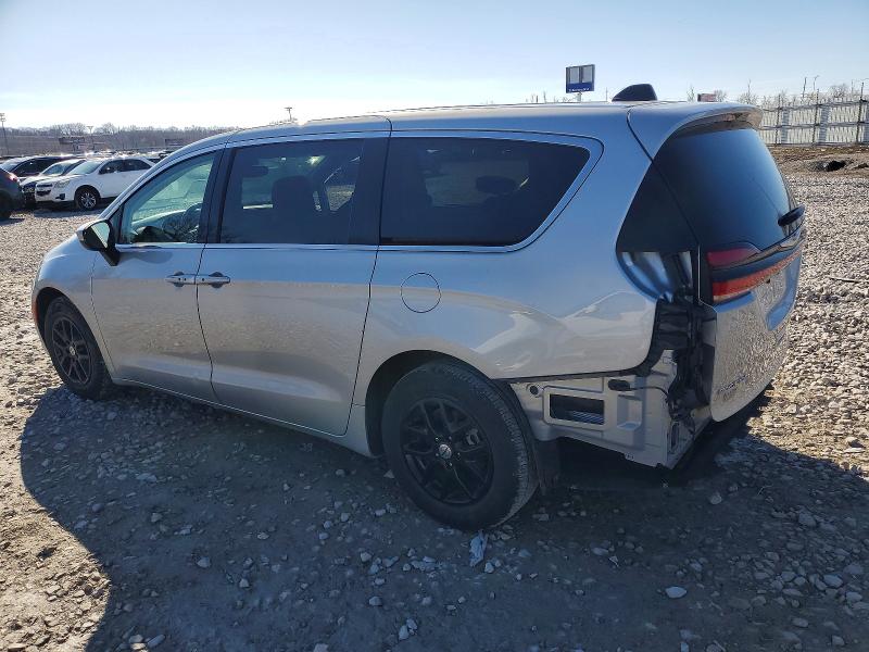 Photo 2 from auction – 2023 CHRYSLER PACIFICA T with VIN 2C4RC1BG5PR582028