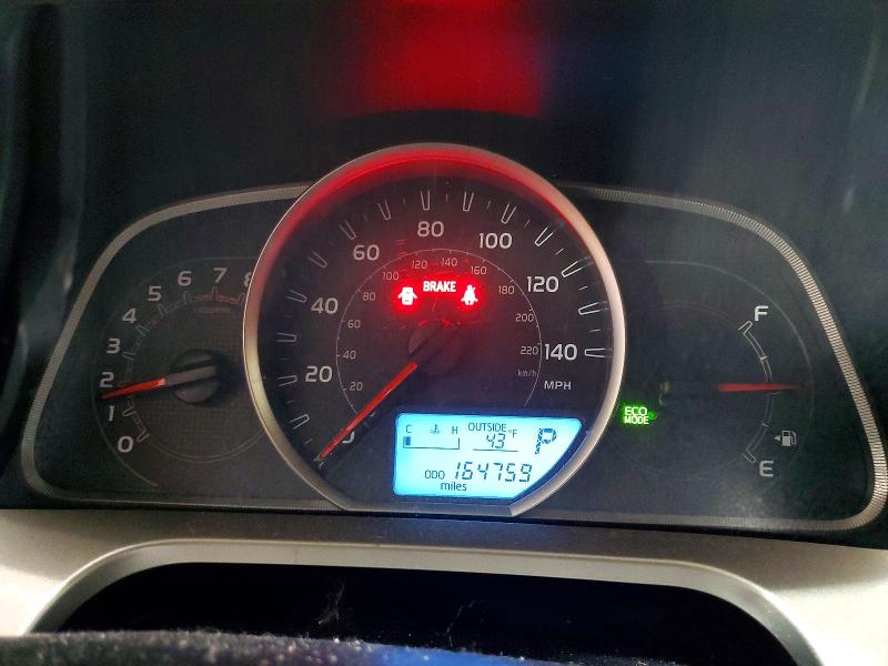 Photo 9 from auction – 2015 TOYOTA RAV4 LE with VIN JTMBFREV5FJ041646
