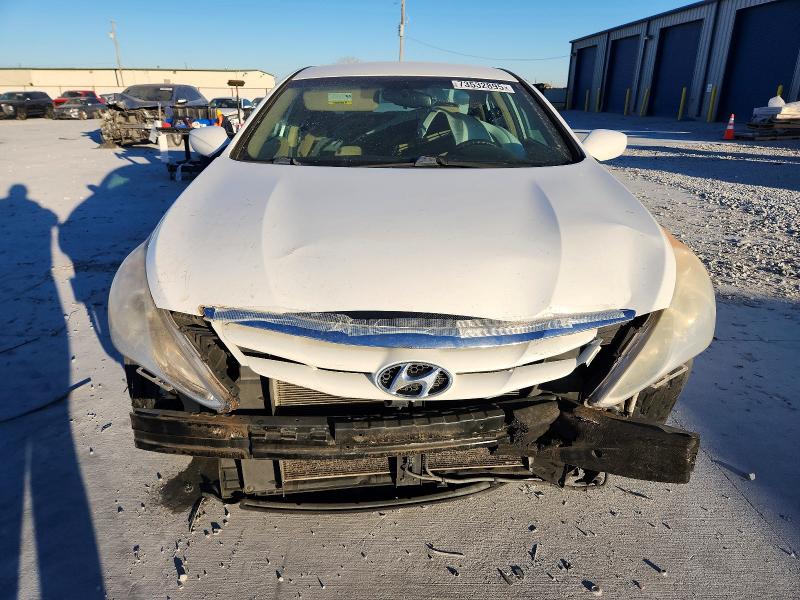 Photo 5 from auction – 2013 HYUNDAI SONATA with VIN 5NPEB4AC0DH744142