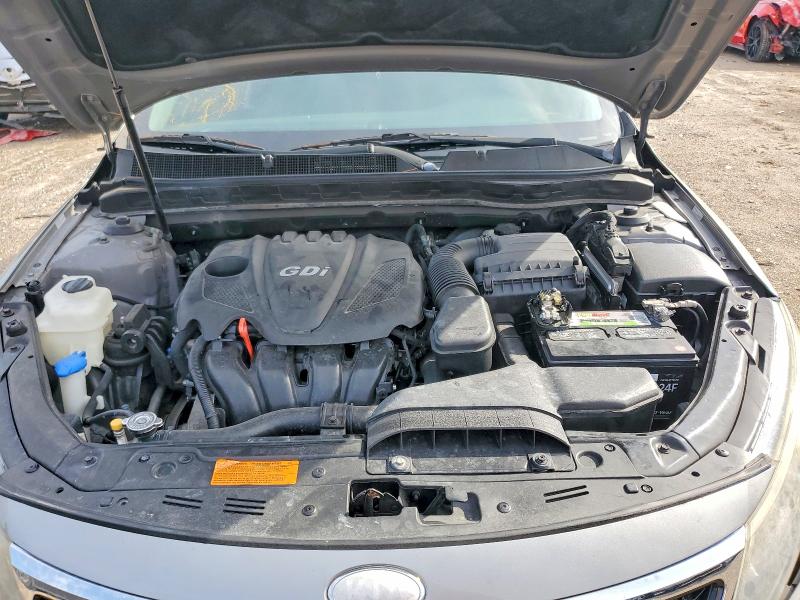 Zdjęcie 11 z aukcji – 2013 KIA OPTIMA z VIN 5XXGM4A72DG194203