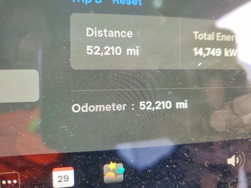 Photo 9 from auction – 2021 TESLA MODEL 3 with VIN 5YJ3E1EB3MF903054