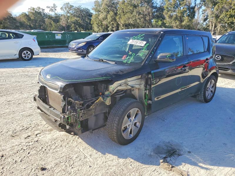 KIA SOUL 2016 with VIN KNDJN2A22G7309679 - Photo from auction