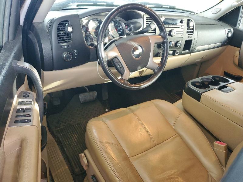Photo 8 from auction – 2010 CHEVROLET SILVERADO with VIN 1GCSKSE32AZ133728