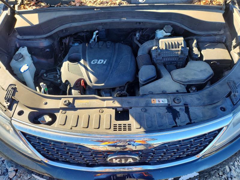 Photo 12 from auction – 2014 KIA SORENTO LX with VIN 5XYKT4A68EG501228