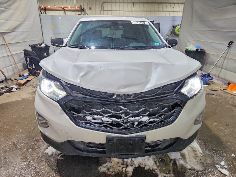 Photo 5 from auction – 2019 CHEVROLET EQUINOX with VIN 2GNAXVEX8K6164455