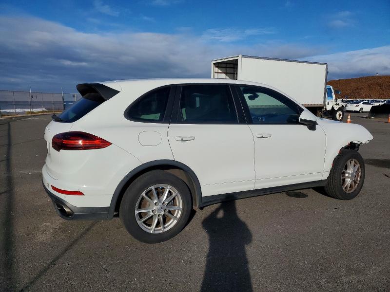 Photo 3 from auction – 2016 PORSCHE CAYENNE with VIN WP1AA2A21GLA11612