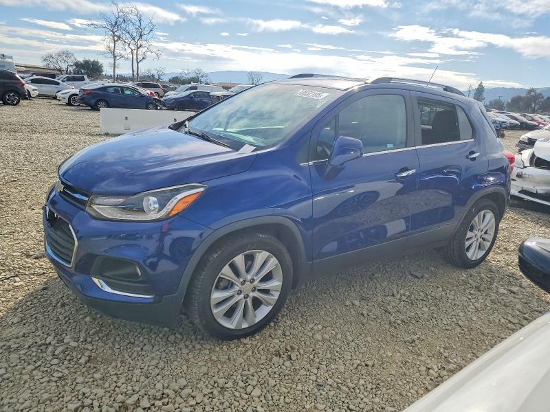 CHEVROLET TRAX PREMI 2017 with VIN 3GNCJMSB2HL142727 - Photo from auction