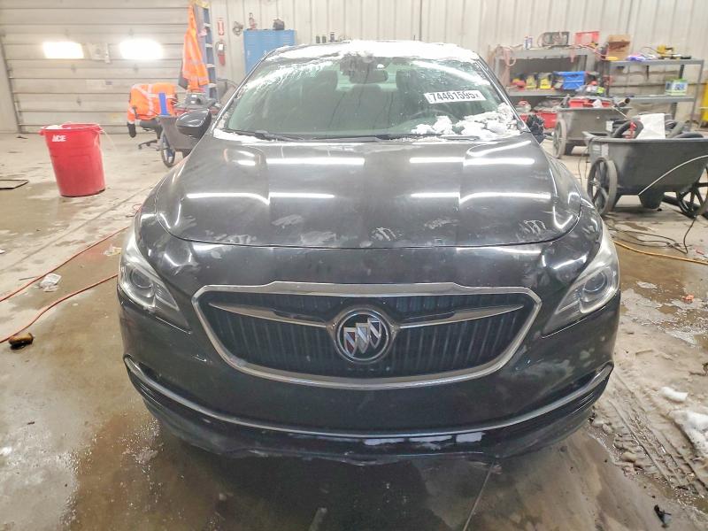 Photo 5 from auction – 2017 BUICK LACROSSE with VIN 1G4ZR5SS4HU143719