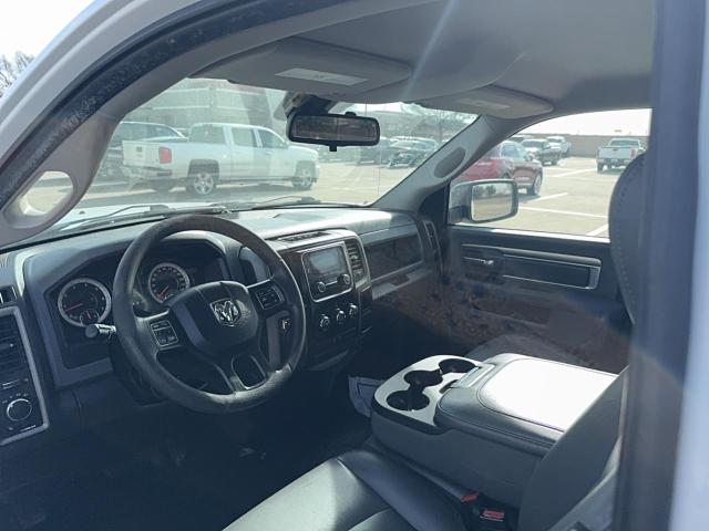 Фото 9 с аукциона – 2016 RAM 1500 ST с VIN 3C6JR6DG2GG325847