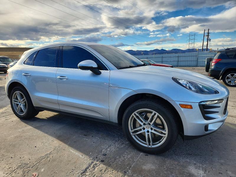 Photo 4 from auction – 2015 PORSCHE MACAN S with VIN WP1AB2A55FLB44508