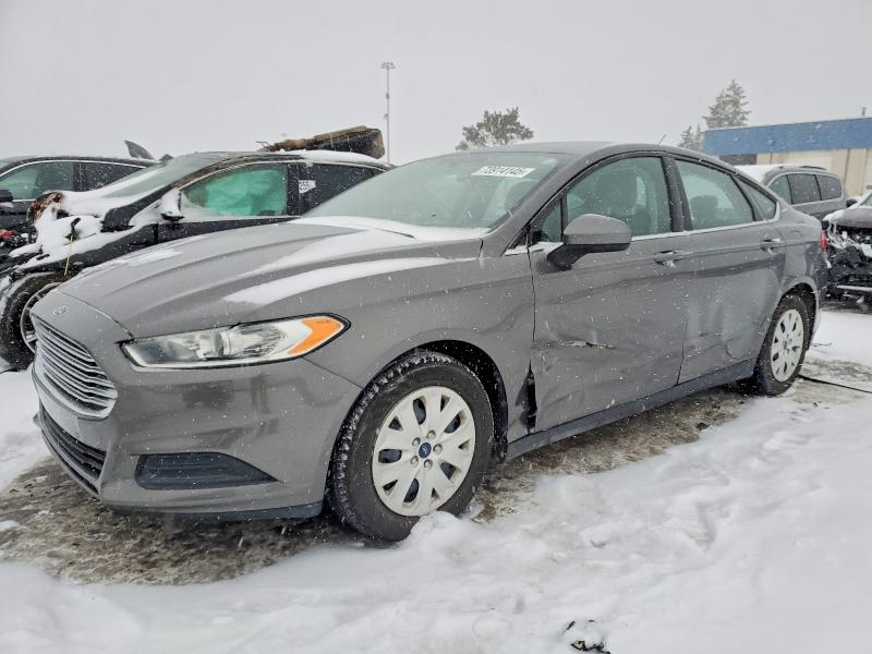 FORD FUSION S 2014 with VIN 1FA6P0G72E5363067 - Photo from auction