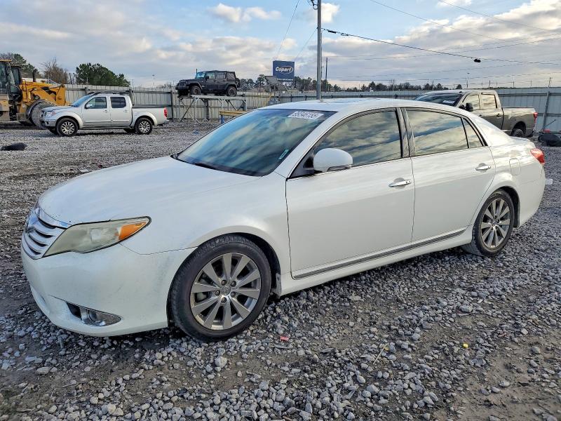 TOYOTA AVALON 2011 with VIN 4T1BK3DB0BU393456 - Photo from auction