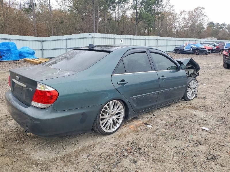Photo 3 from auction – 2004 TOYOTA CAMRY LE with VIN 4T1BE32K04U359031