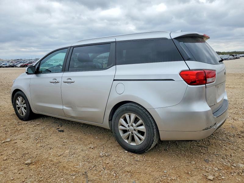 Photo 2 from auction – 2017 KIA SEDONA with VIN KNDMB5C19H6240816