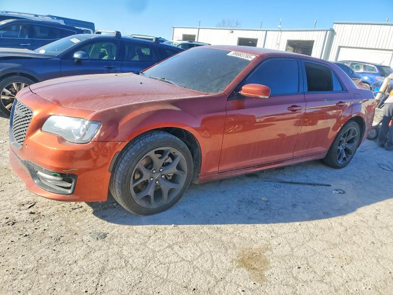 CHRYSLER 300 2021 with VIN 2C3CCABT0MH592765 - Photo from auction
